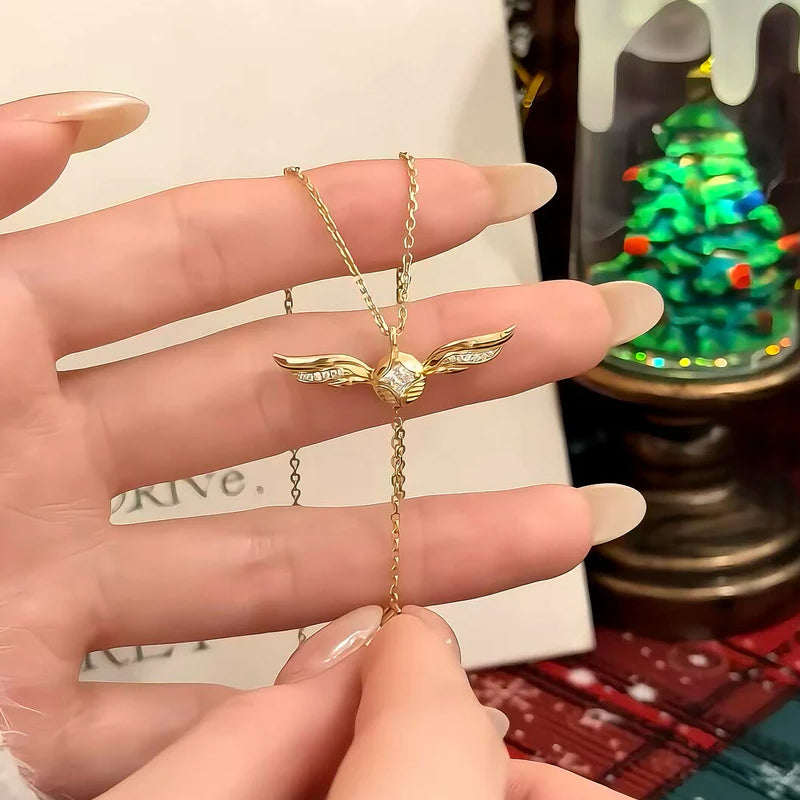 🔮Golden Snitch Necklace – Magical Style for Harry Potter Fans ✨